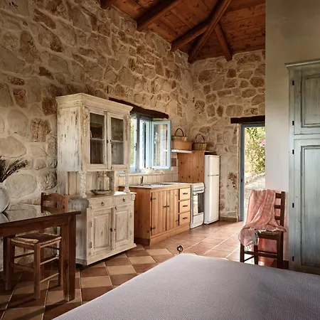 Strofilia Stone Residences