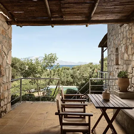 Strofilia Stone Residences Volímai
