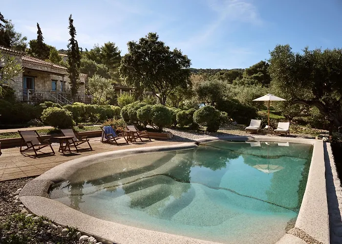 Strofilia Stone Residences Volimes
