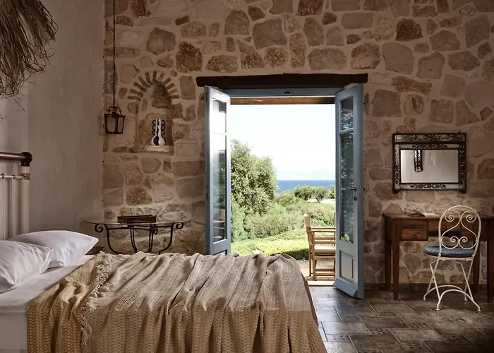 Strofilia Stone Residences Volímai
