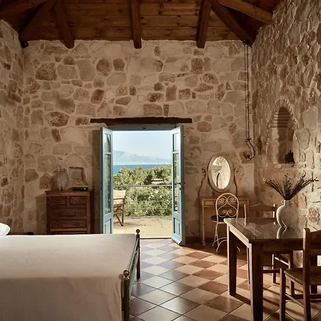 Strofilia Stone Residences